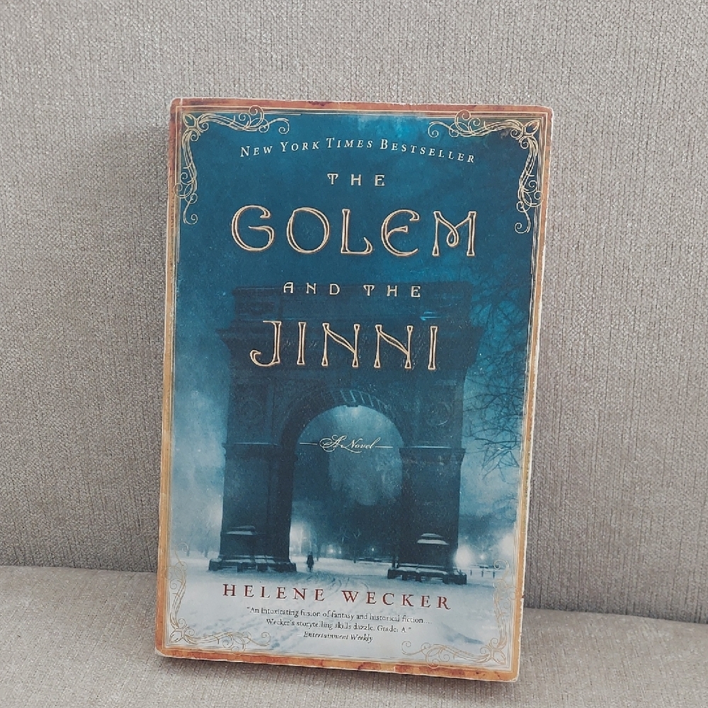 The Golem and the Jinni Book